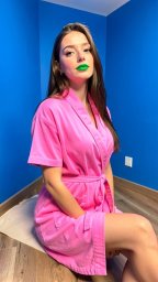 Видеочат знакомства с девушками бесплатно: как найти комфортное и безопасное общение